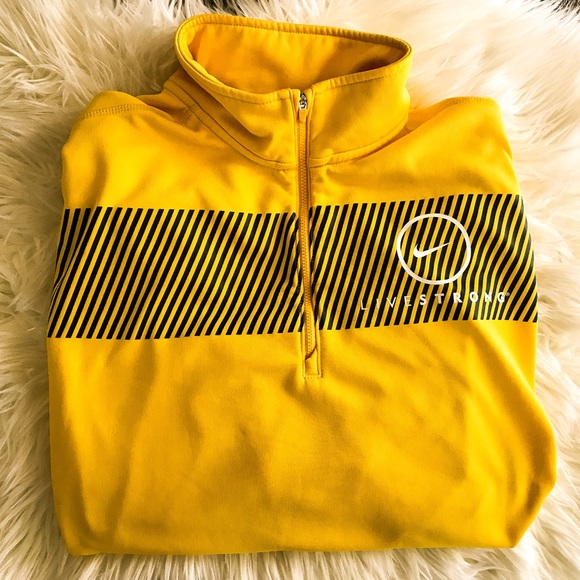 Like new nike live strong yellow sweat shirt - Picture 5 of 5